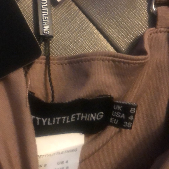 Pretty little thing Set crop top and Biker Bottoms - Picture 4 of 6